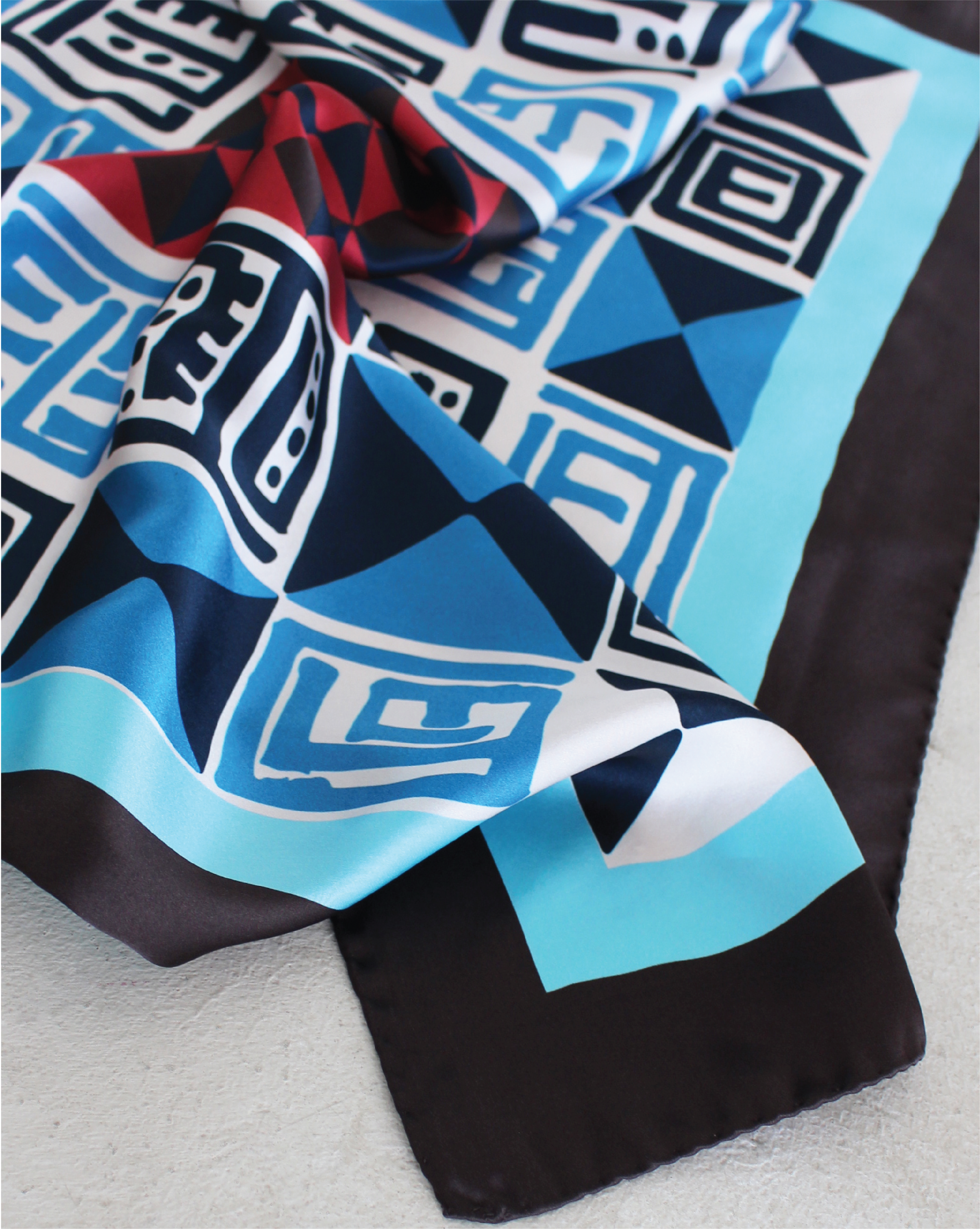 Nzelá Ya Bantou Silk Scarf | Blue 90cm